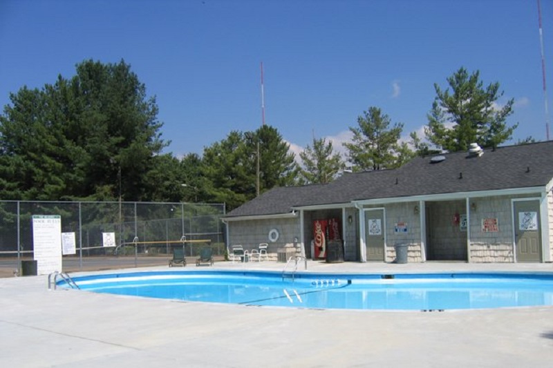 the meadows pool